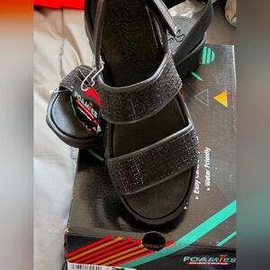 Foamies Sketchers Black w/ rhinestones size 7